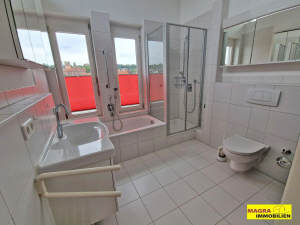 Schramberg-Sulgen / Extravagante Penthouse-Wohnung