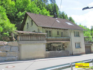 Lauterbach / Einfamilienhaus mit potential für Han